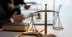 How a Truck Wreck Attorney Can Help You Win Your Case